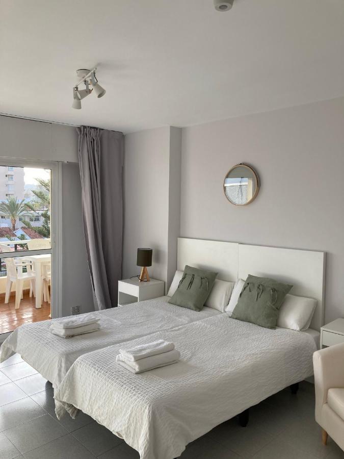 Carihuela Nucleo Cristal Apartment Торемолинос Екстериор снимка