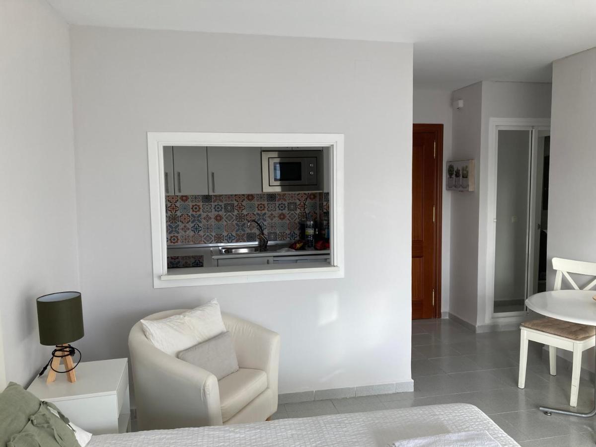 Carihuela Nucleo Cristal Apartment Торемолинос Екстериор снимка